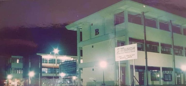 6109441604348652902 121