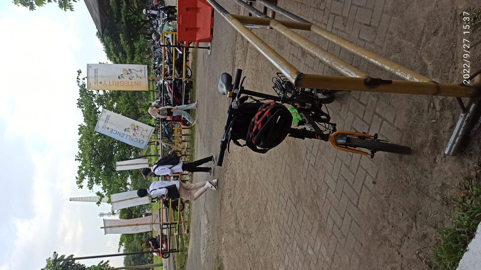 campus life siap siap bike to home dari kampus telkom university 8