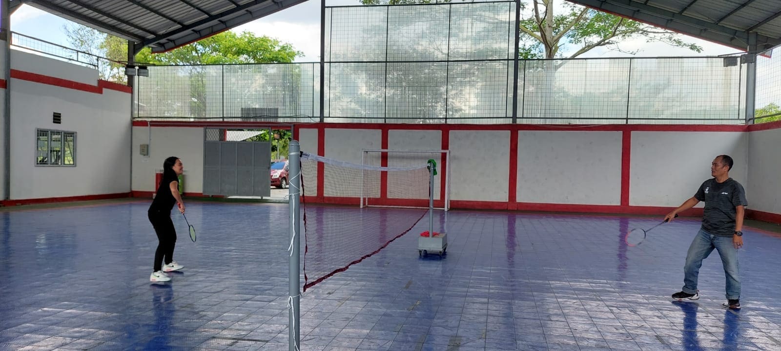 latihan rektorat persiapan telu cup 2015