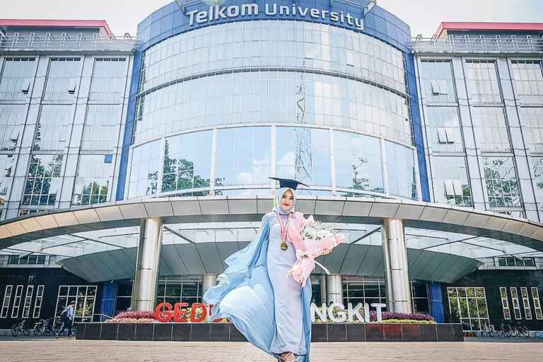 telkom university graduation 1