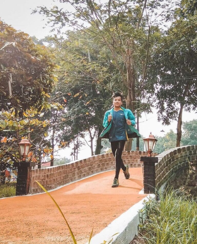 41CE1FB8 F10A 40E2 AE5B B7D2F34E7102