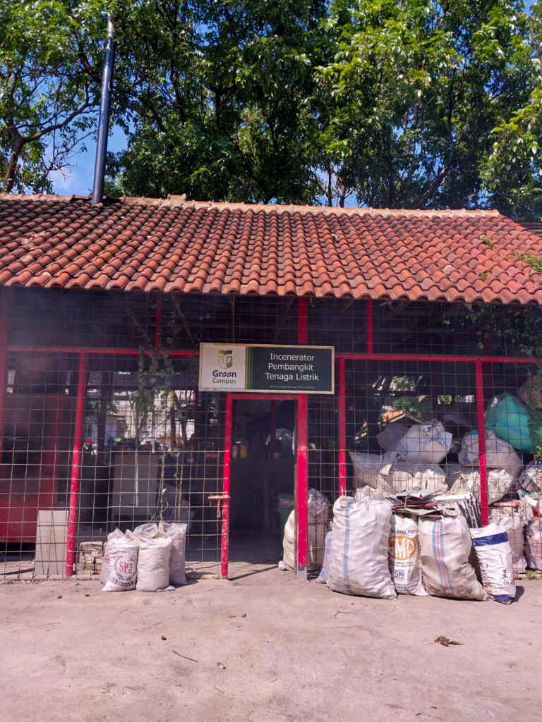 Incenarator Pembangkit Listrik Di Telkom University
