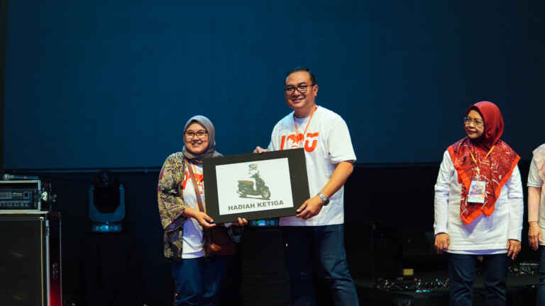 Hadiah Doorprize ke3 Motor yamaha grande Di Event TelÚ Fun Day (2)