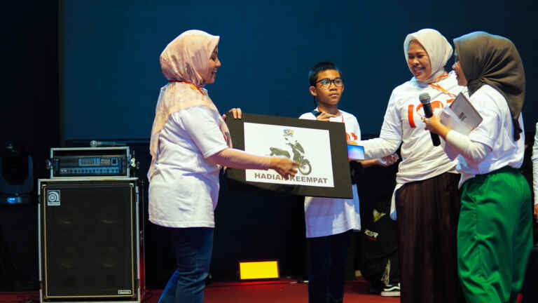 Hadiah Doorprize ke4 Motor Lexi Di Event TelÚ Fun Day