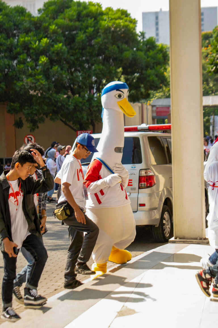 Maskot Fun Day Telkom University