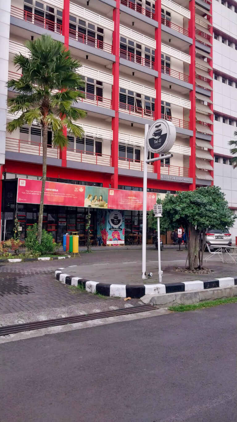 Palang TelÚ Coffe Tampak Samping