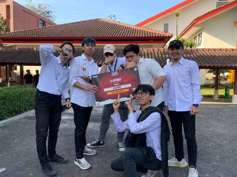 Rektorat Meraih Juara 1 Esport