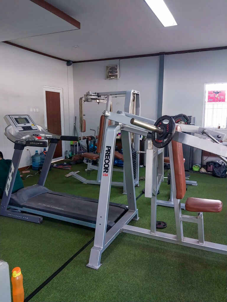 peralatan Fitnes Di Focus Fitnes Telkom