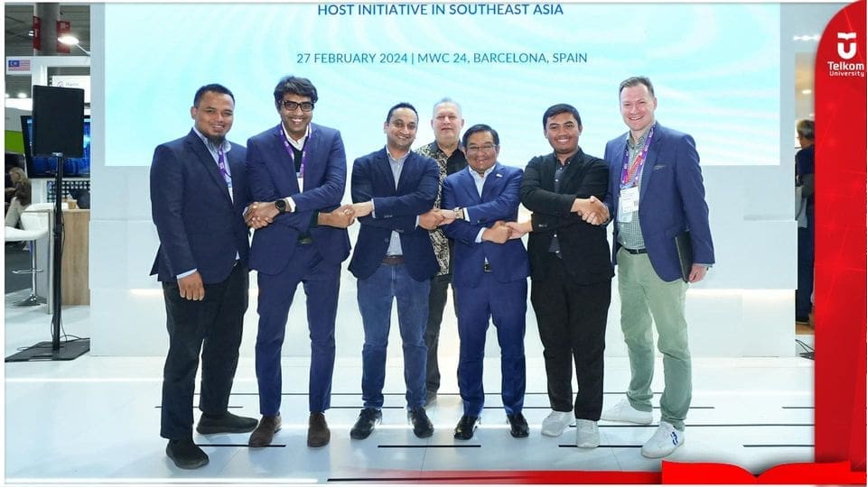 EDOTCO, Telecom Infra Project, dan Telkom University Berkolaborasi Merevolusi La