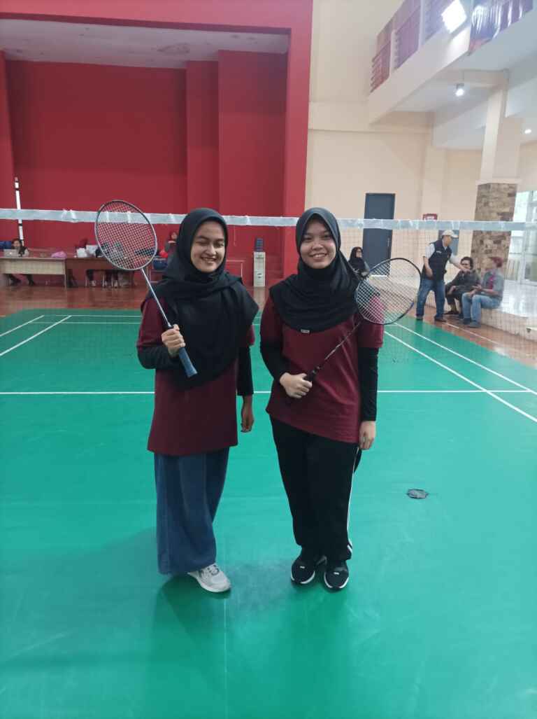 Fasilitas Lapangan Olah Raga Badminton Bulu Tangkis Telkom University Tel U 5