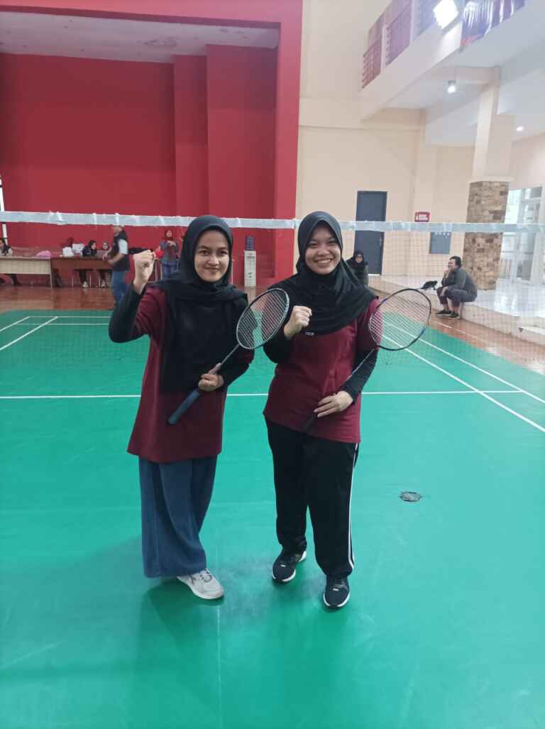 Fasilitas Lapangan Olah Raga Badminton Bulu Tangkis Telkom University Tel U 6