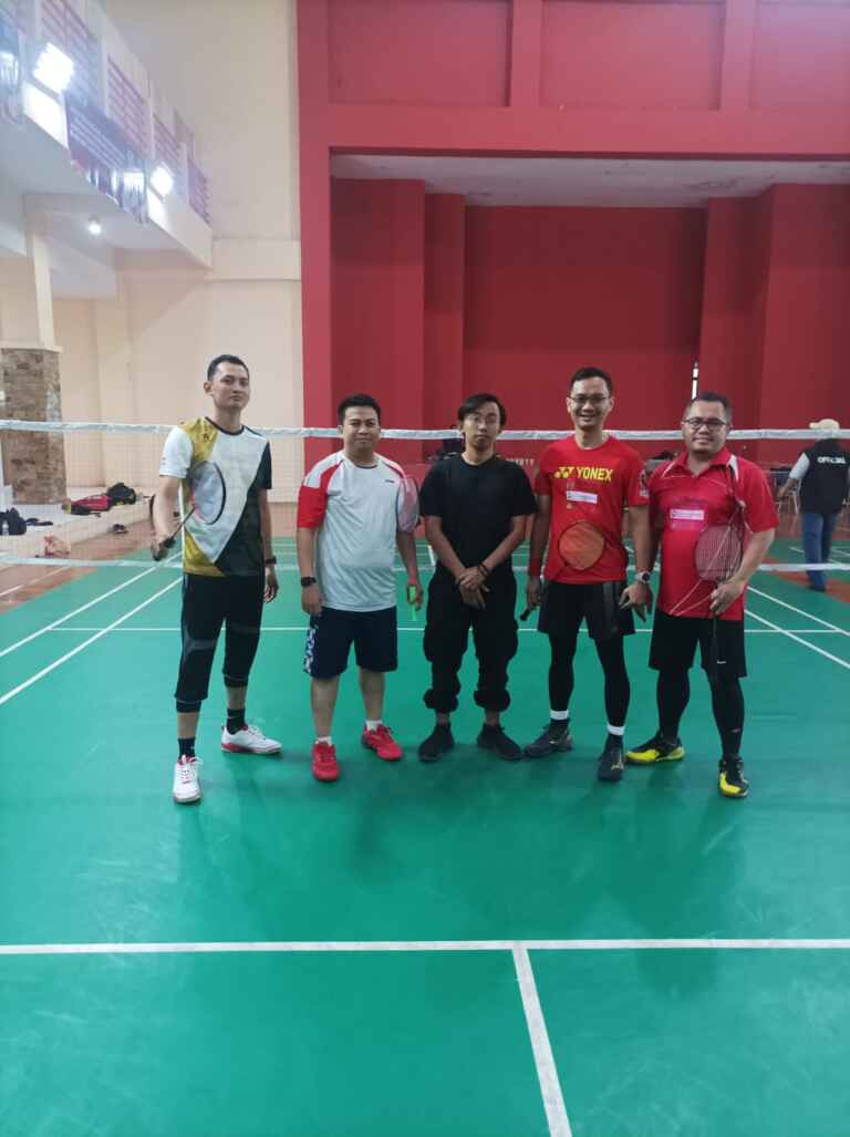Fasilitas Lapangan Olah Raga Badminton Bulu Tangkis Telkom University Tel U 7