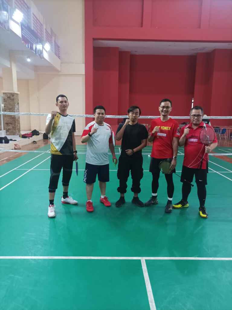 Fasilitas Lapangan Olah Raga Badminton Bulu Tangkis Telkom University Tel U 8