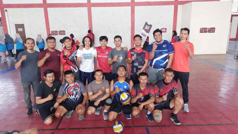 Fasilitas Lapangan Olah Raga Futsal Indoor Telkom University Tel U 3 scaled