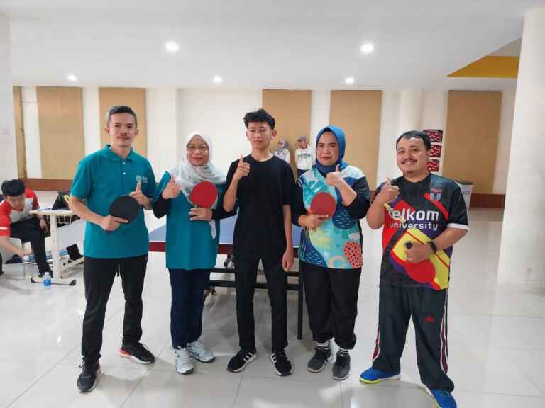 Fasilitas Lapangan Olahraga Tenis Meja Telkom University 18