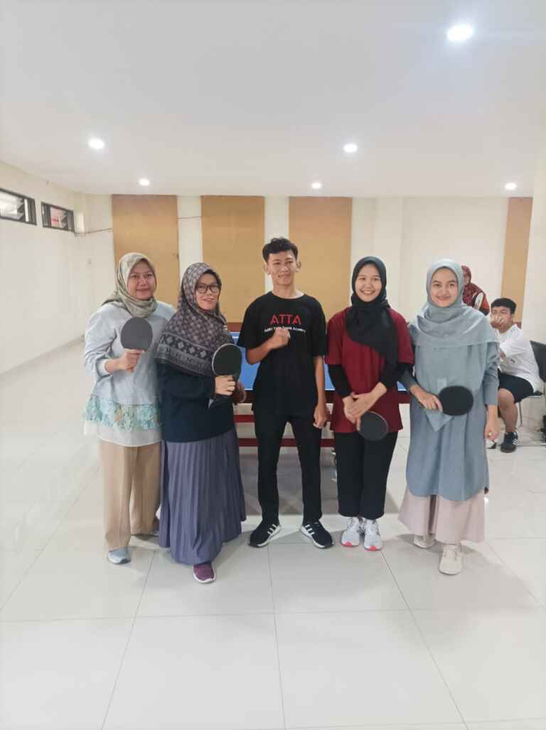 Fasilitas Lapangan Olahraga Tenis Meja Telkom University 5