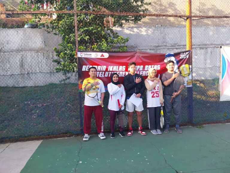 Fasilitas Olah Raga Tenis Lapangan Telkom University 1