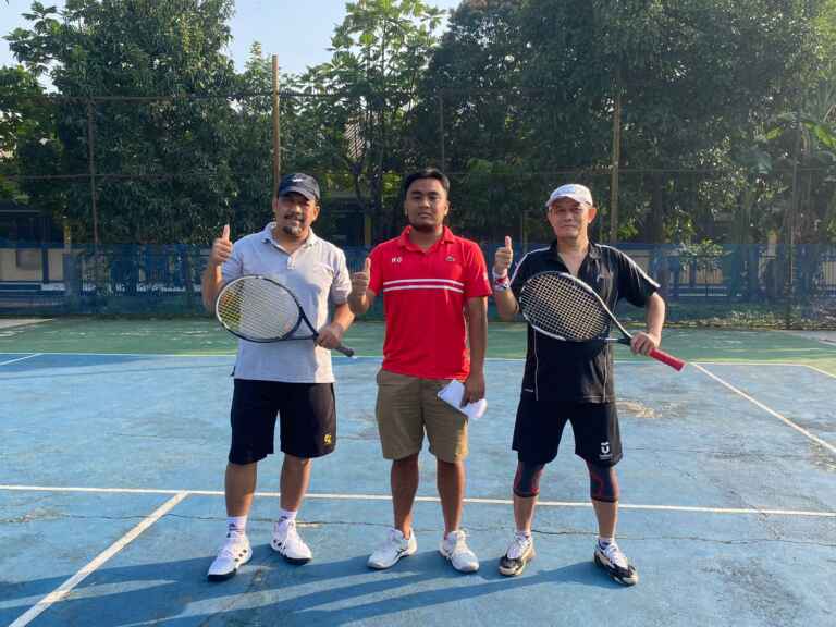 Fasilitas Olah Raga Tenis Lapangan Telkom University 4