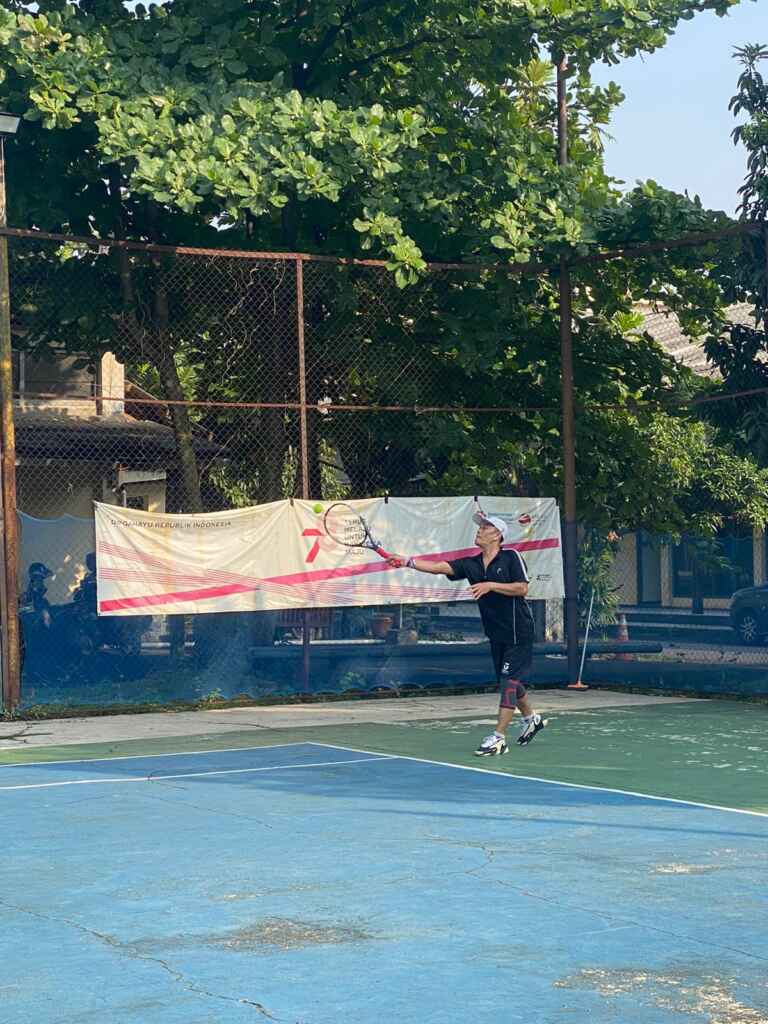 Fasilitas Olah Raga Tenis Lapangan Telkom University 5