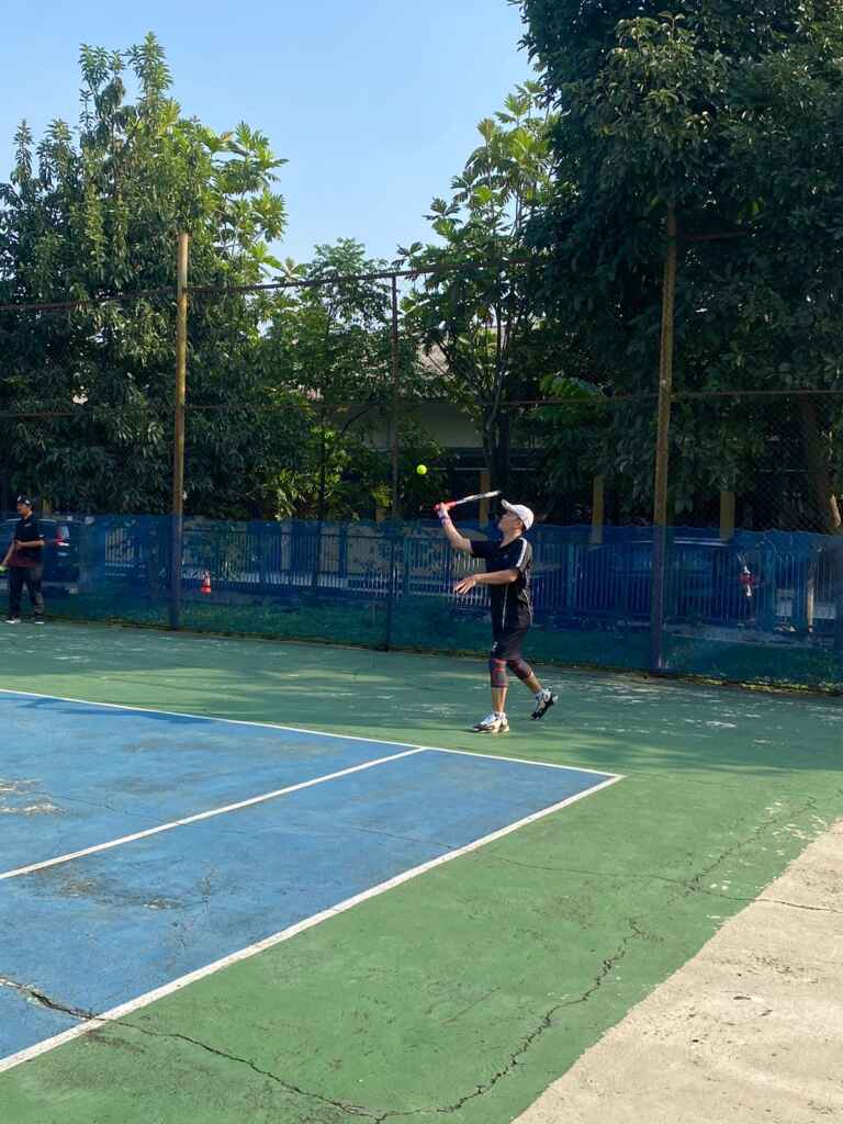 Fasilitas Olah Raga Tenis Lapangan Telkom University 6