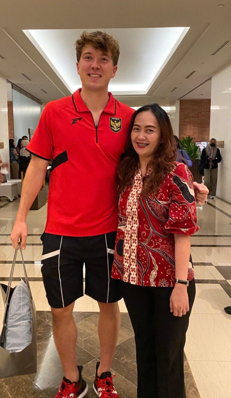 Bertemu Pelatih dan beberapa Pemain Tim Nasional Indonesia 4