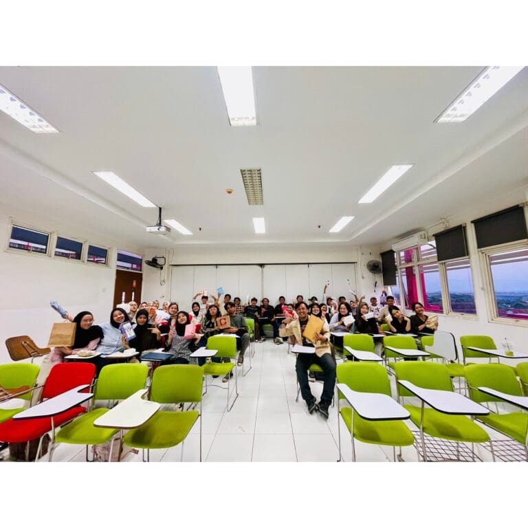 School of Creative Industries Telkom University (2)