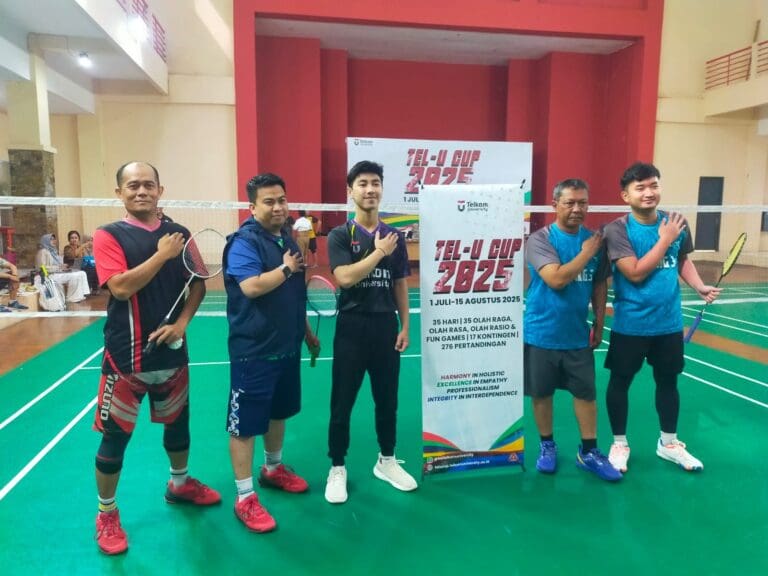 Serunya Bertanding Lawan Teman Kantor (16)