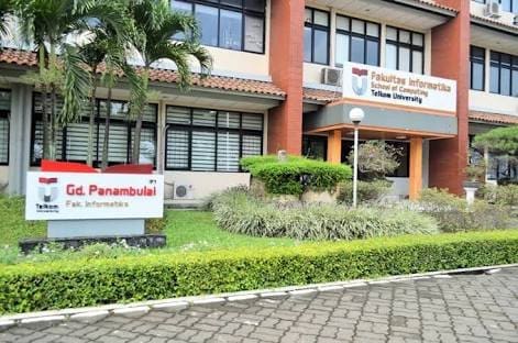 gedung panambulai telkom university